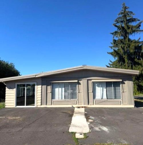 4609 Alt Ct, Klamath Falls, OR, 97603-9604 | Card Image