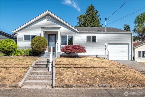 904 N 7th Ave, Kelso, WA, 98626-4618 | Card Image