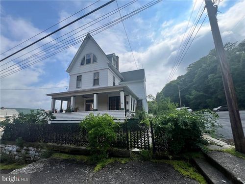 55 S Walnut St, Lansford, PA, 18232-2025 | Card Image