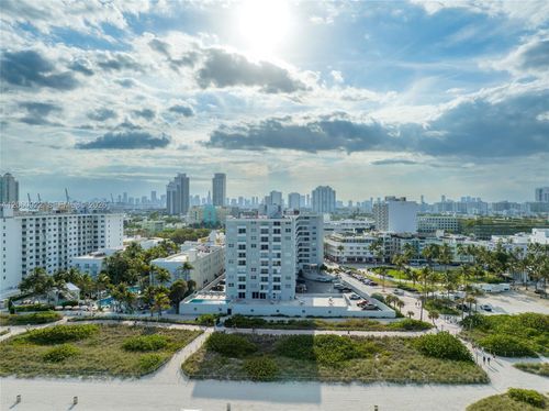 303-465 Ocean Dr, Miami Beach, FL, 33139-6645 | Card Image