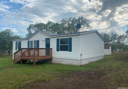 129 Oak Park Rd, Adkins, TX, 78101-2400 | Card Image