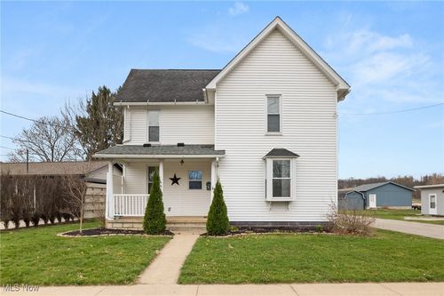 435 N Mount Vernon Ave, Loudonville, OH, 44842-1139 | Card Image