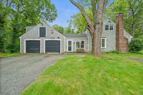 98 Freeman Rd, Yarmouth Port, MA, 02675-2303 | Card Image