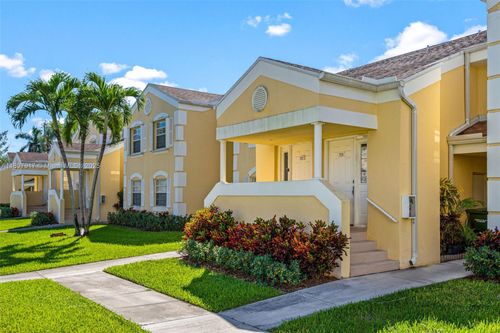 f-2274 Se 27th Dr, Homestead, FL, 33035-1335 | Card Image