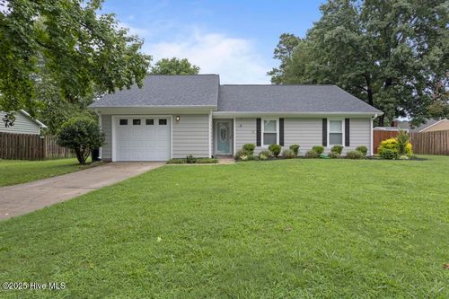 122 Silver Leaf Dr, Jacksonville, NC, 28546-7353 | Card Image