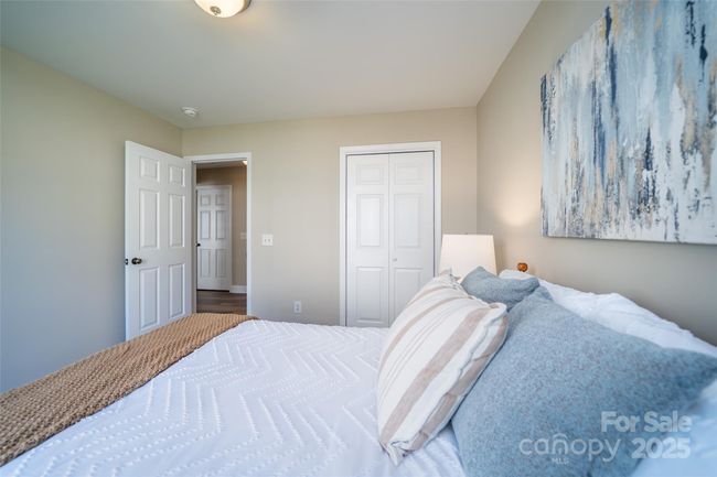 117 Morgan Trace Dr Sw, Townhouse with 3 bedrooms, 2 bathrooms and null parking in Valdese NC | Image 12