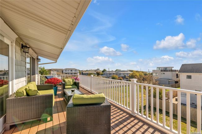 67 Matlock St, House other with 3 bedrooms, 3 bathrooms and null parking in Lido Beach NY | Image 29