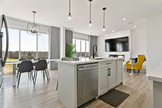 44 Magnolia Crescent Se, House other with 6 bedrooms, 5 bathrooms and 4 parking in Calgary AB | Image 13