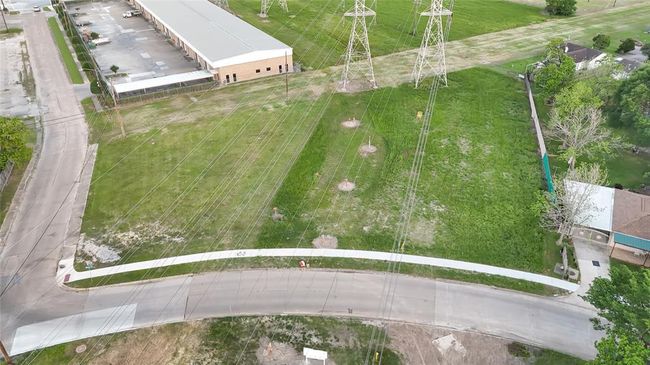624 Preston Ave, Home with 0 bedrooms, 0 bathrooms and null parking in Pasadena TX | Image 7