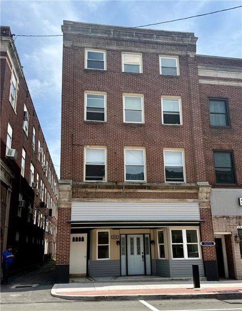 116 N Center Ave, Somerset Boro, PA, 15501 | Card Image