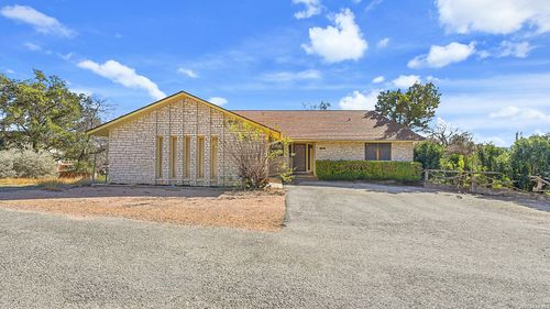 132 W Outer Dr, Canyon Lake, TX, 78133-4364 | Card Image