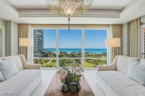 702-4201 Gulf Shore Blvd N, NAPLES, FL, 34103-2250 | Card Image