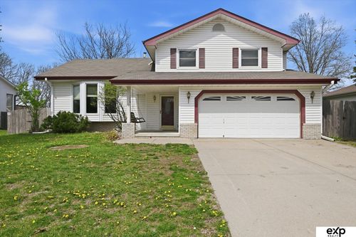 7017 Valley Road, La Vista, NE, 68128 | Card Image