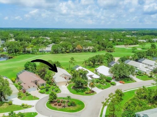 7960 Hampton Ct, UNIVERSITY PARK, FL, 34201-2220 | Card Image