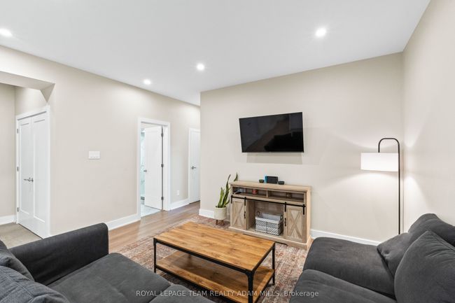 D - 419 Ravenhill Ave, Home with 2 bedrooms, 2 bathrooms and 1 parking in Ottawa ON | Image 16