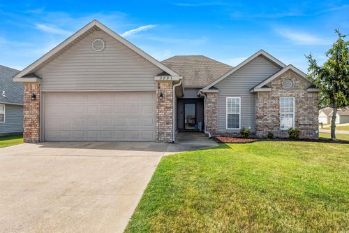 3891 Bridlewood Dr, Jonesboro, AR, 72404-8290 | Card Image