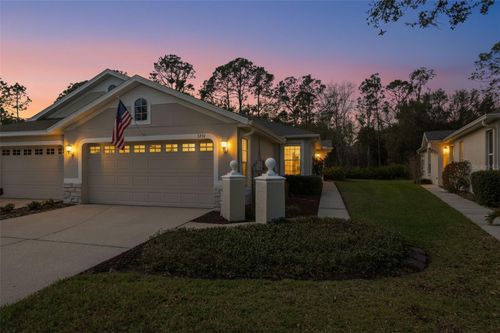 3252 Chapel Creek Cir, WESLEY CHAPEL, FL, 33544-7700 | Card Image