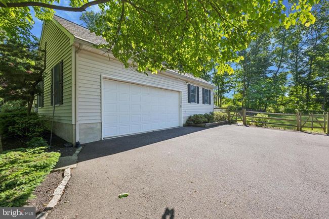 1329 Hilltown Pike, House other with 4 bedrooms, 5 bathrooms and null parking in Line Lexington PA | Image 49