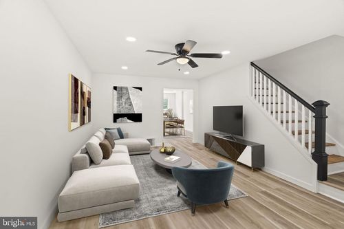 743 Windsor Cir, FOLCROFT, PA, 19032-1519 | Card Image