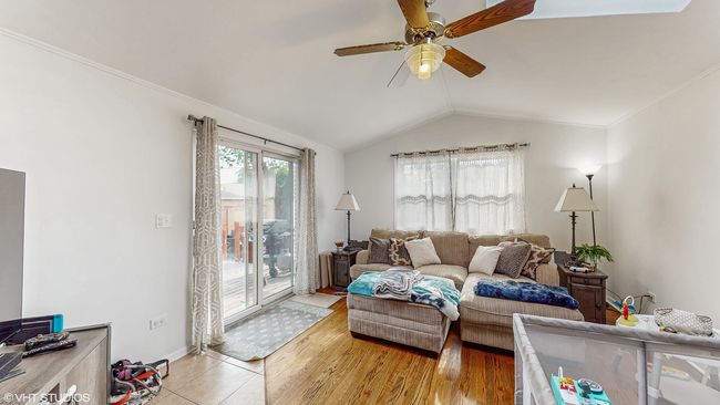 1910 N 76 Th Ct, House other with 4 bedrooms, 3 bathrooms and 5 parking in Elmwood Park IL | Image 10