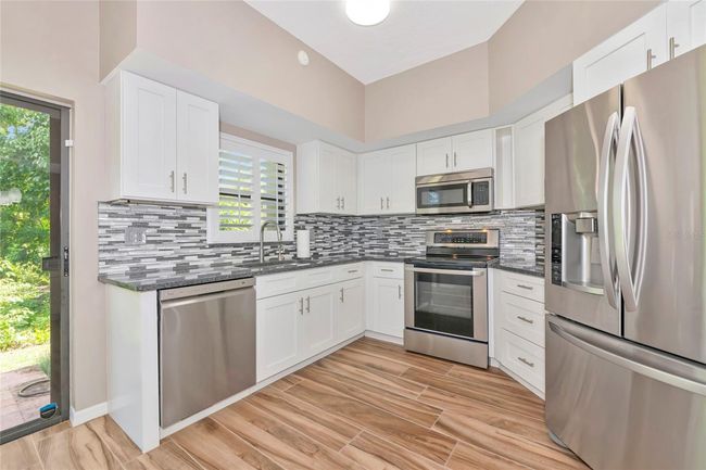 101 - 1712 Starling Dr, Condo with 2 bedrooms, 2 bathrooms and null parking in SARASOTA FL | Image 45