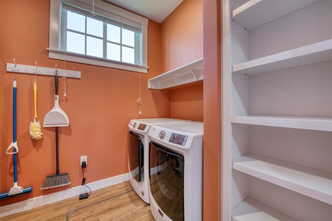 Laundry Room | Image 27