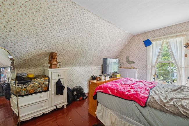 37 High St, House other with 4 bedrooms, 4 bathrooms and 10 parking in Bradford NH | Image 18