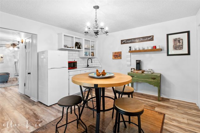 Dining & kitchen area in guest house | Image 29