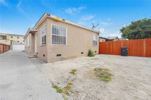 2227 E 112th, Los Angeles, CA, 90059 | Card Image