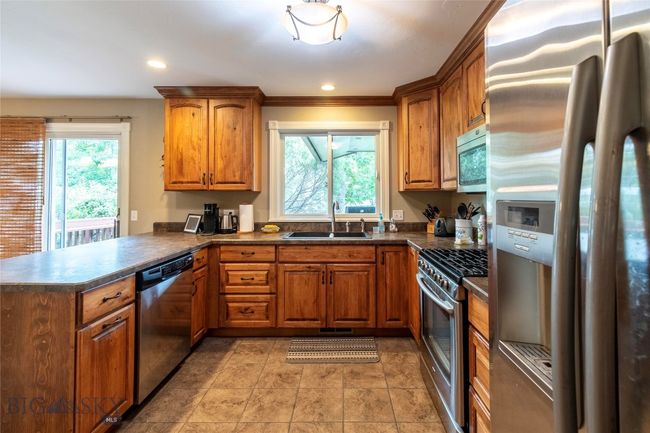 201 W 8 Th Ave, House other with 4 bedrooms, 2 bathrooms and null parking in Big Timber MT | Image 11