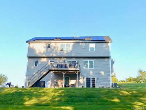 34 Meadow View Dr, Milton, NY, 12547 | Card Image