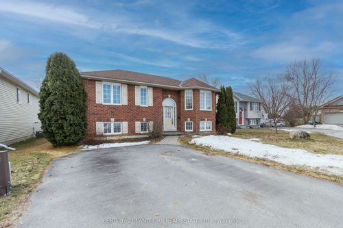 6 Chisholm Square, Belleville, ON, K8N5Z4 | Card Image