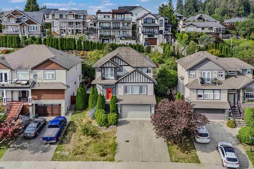 33821 Grewall Cres, Mission, BC, V2V7B6 | Card Image