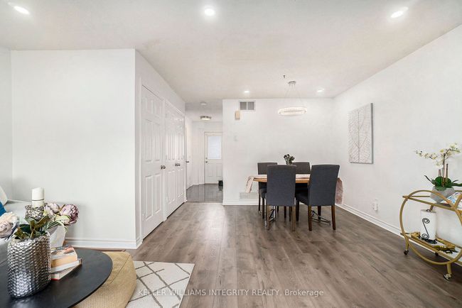 A - 85 Seyton Dr, Condo with 3 bedrooms, 2 bathrooms and 1 parking in Nepean ON | Image 6