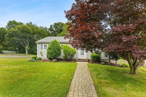 114 Cypress Dr, Swansea, MA, 02777-4238 | Card Image