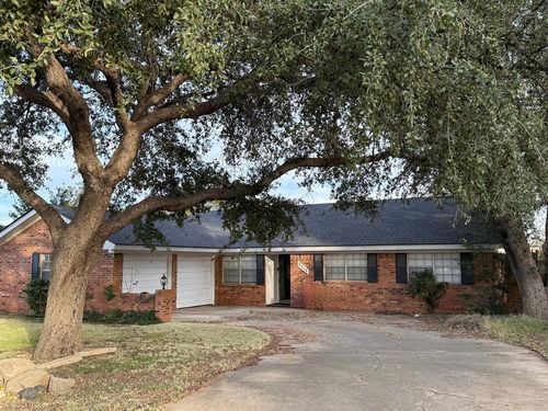 3317 Providence Dr, Midland, TX, 79707-4813 | Card Image