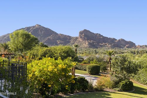 5221 E Arroyo Rd, Paradise Valley, AZ, 85253-3321 | Card Image