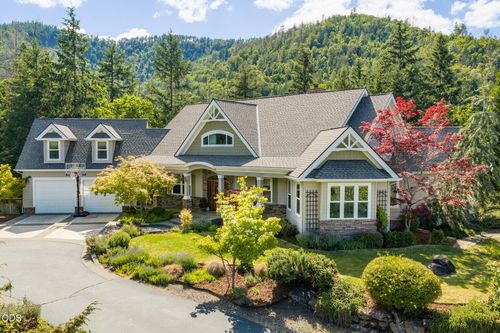 9220 Yank Gulch Rd, Talent, OR, 97540-7775 | Card Image