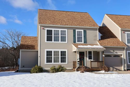 43-43 Abbey Rd, Brentwood, NH, 03833-6637 | Card Image