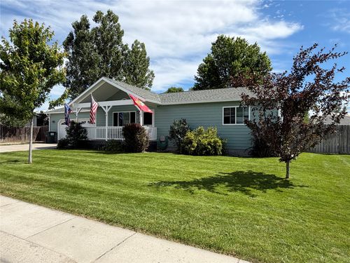 324 Heritage St, Stevensville, MT, 59870-2718 | Card Image