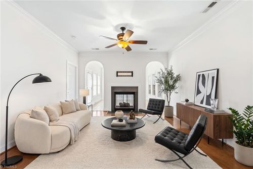 5285 Esher Dr, Walkertown, NC, 27051-9476 | Card Image