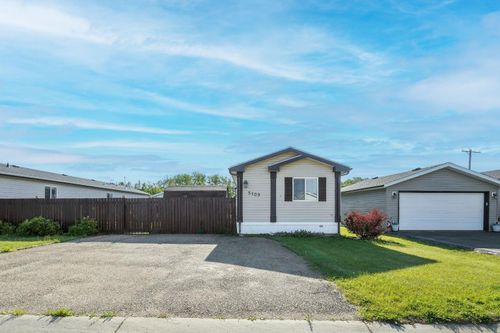 5109 44 St, Clive, AB, T0C0Y0 | Card Image