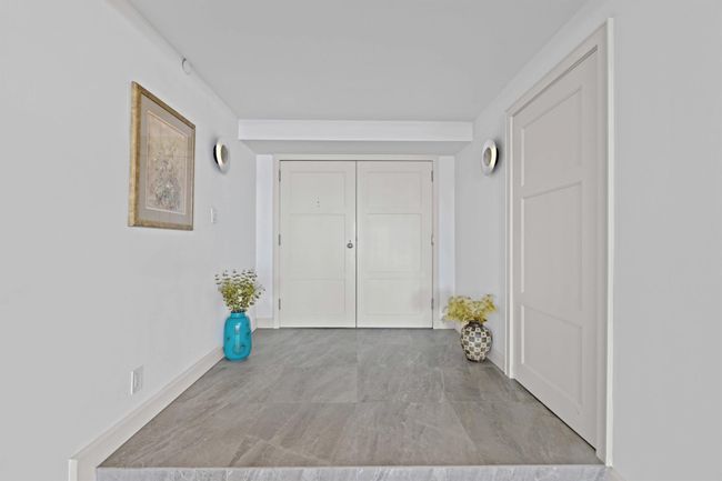 APT-1902 - 1900 Consulate Pl, Condo with 2 bedrooms, 2 bathrooms and null parking in West Palm Beach FL | Image 6