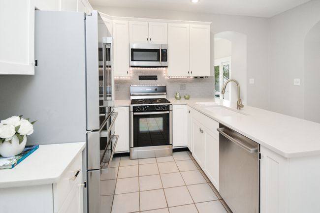 1005 Hovey Ave, House other with 3 bedrooms, 4 bathrooms and 11 parking in Normal IL | Image 36