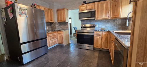 1118 10th St, Lewiston, ID, 83501-2835 | Card Image