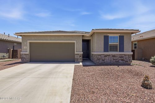 32983 S Expedition Court, Red Rock, AZ, 85145 | Card Image