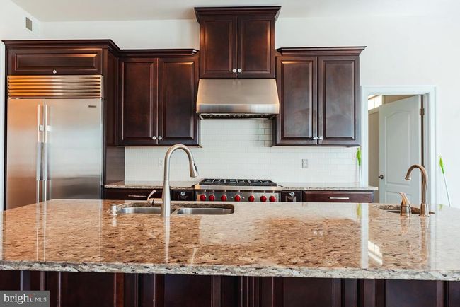 24814 Barrington Grove Ct, House other with 5 bedrooms, 5 bathrooms and null parking in Aldie VA | Image 11