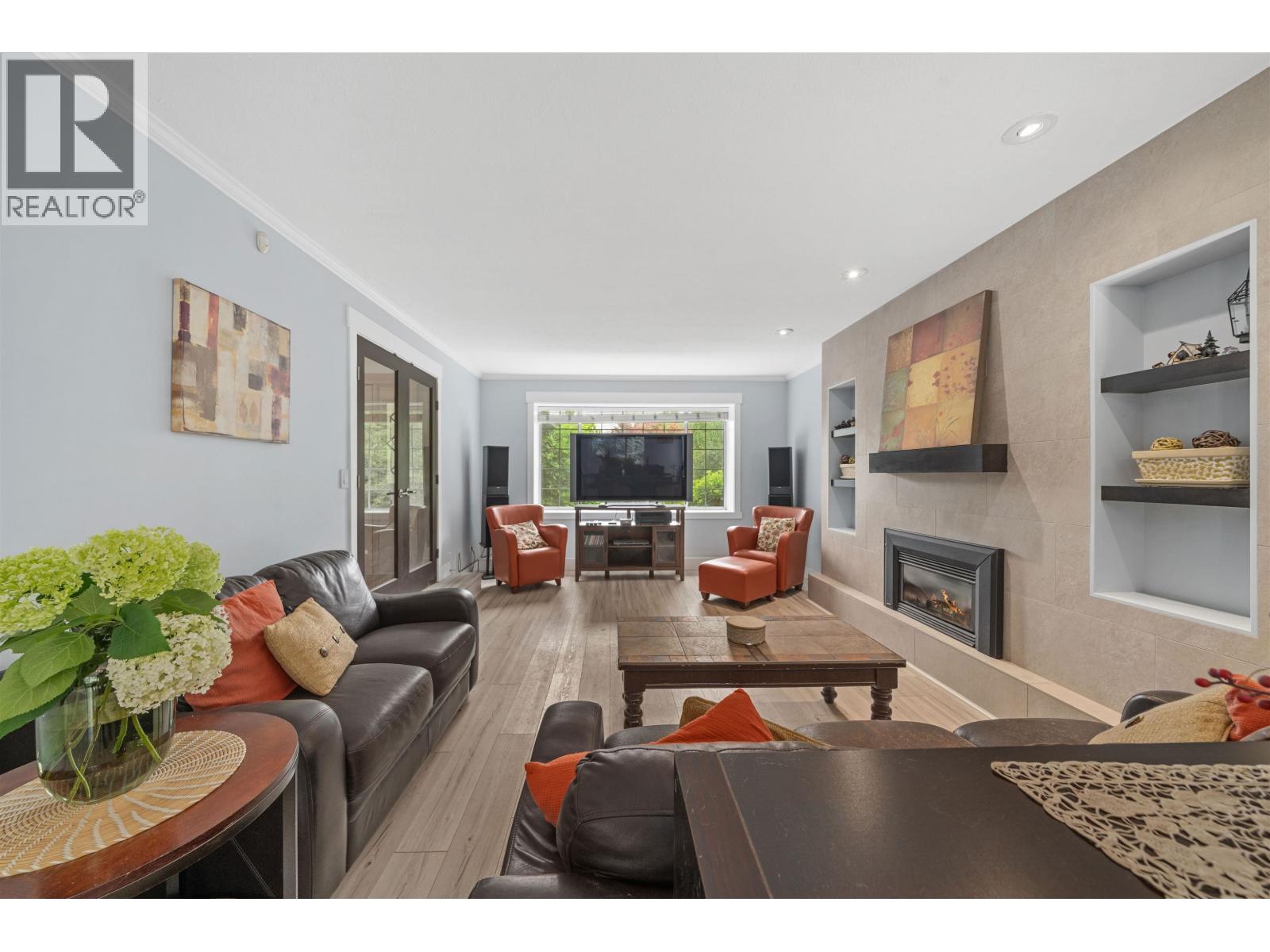 Residential in Maple Ridge 5