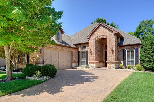 7024 Rosebrook, Colleyville, TX, 76034-6638 | Card Image