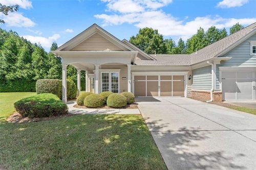 6247 Longleaf Dr, Hoschton, GA, 30548-8237 | Card Image